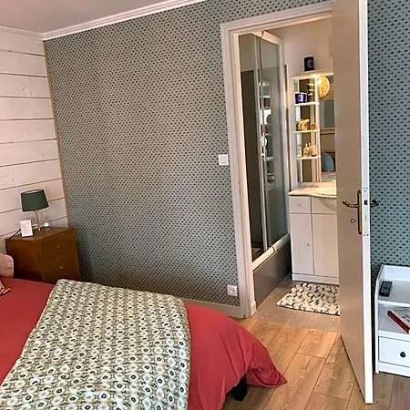 Au Fil De L'eau Bed & Breakfast Saint-Gelais
