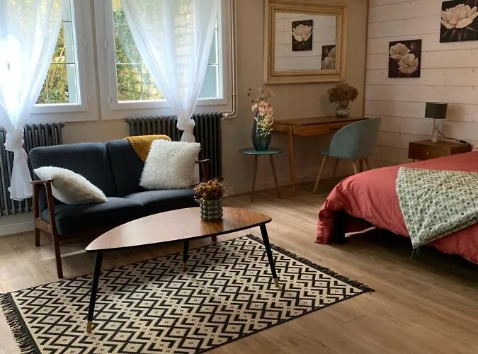 Au Fil De L'eau Bed and breakfast 3*