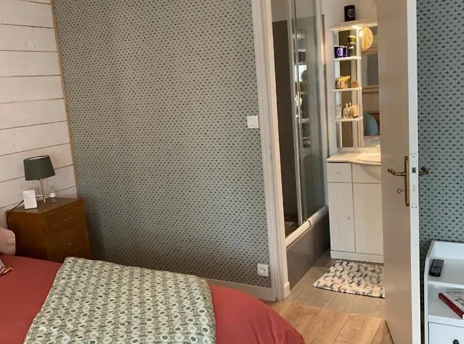 Au Fil De L'eau Bed and breakfast